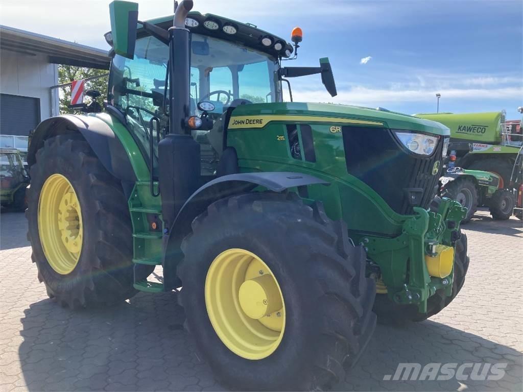 John Deere 6R215 Trattori