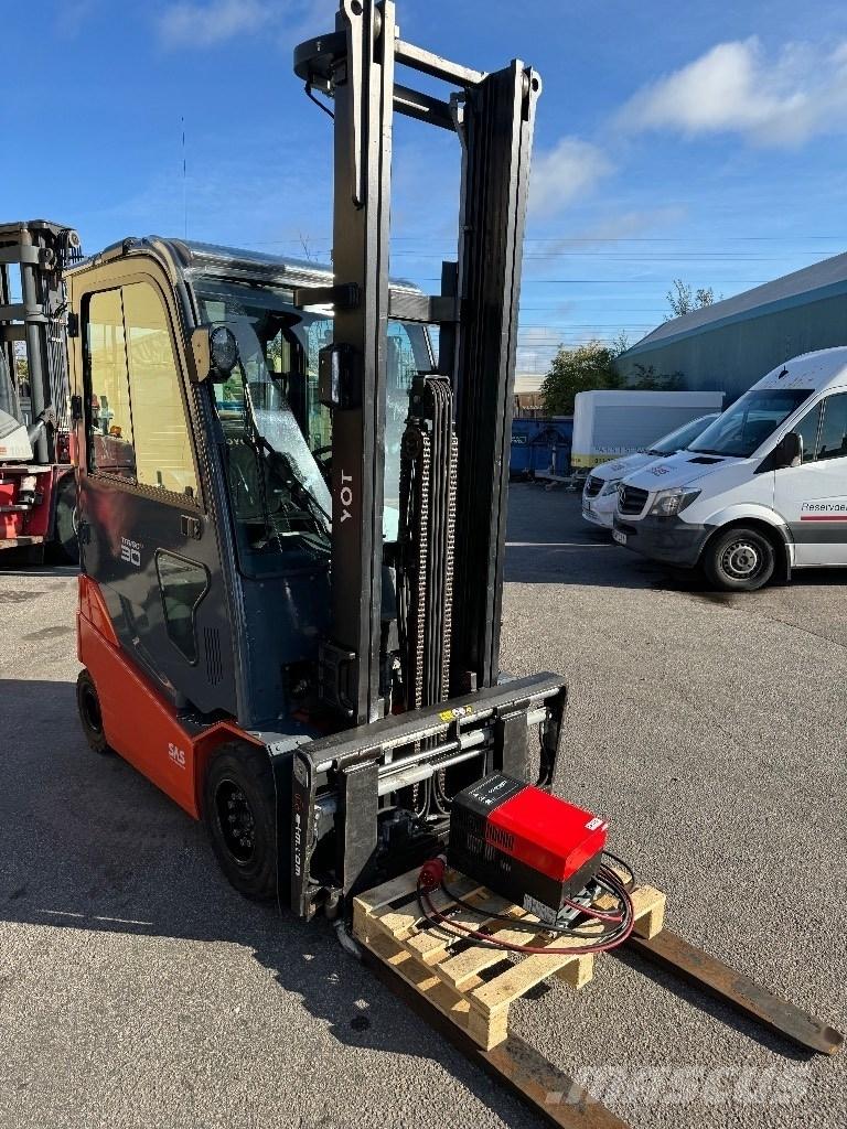 Toyota 8FBMKT30 Carrelli elevatori elettrici