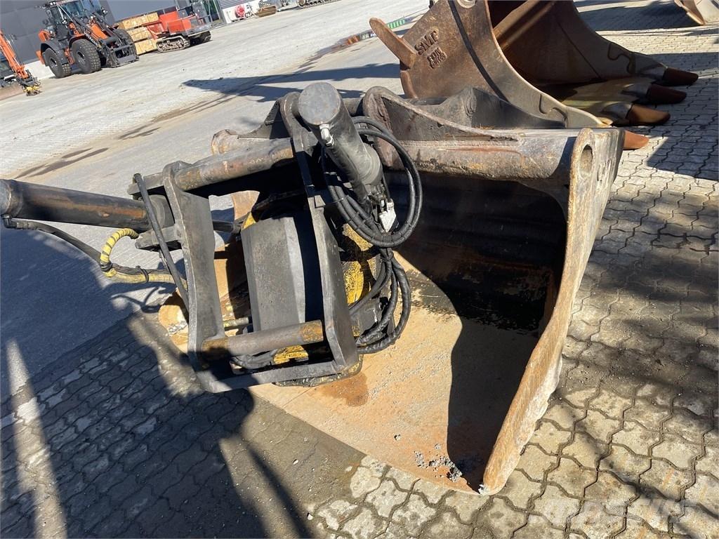Komatsu PC 240 LC-8 Escavatori cingolati
