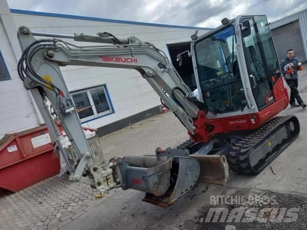 Takeuchi TB 240 DPF Miniescavatori
