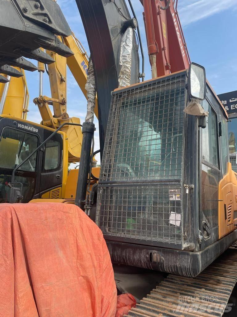 Hyundai HX225S L Escavatori cingolati
