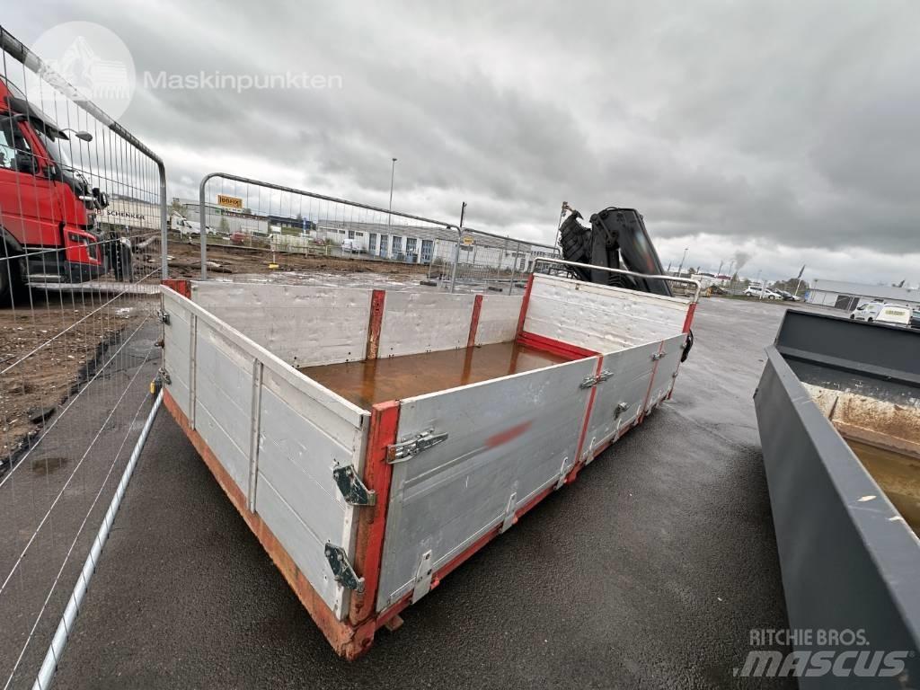  Kranflak Hiab 144 Pompe per calcestruzzo carrellate