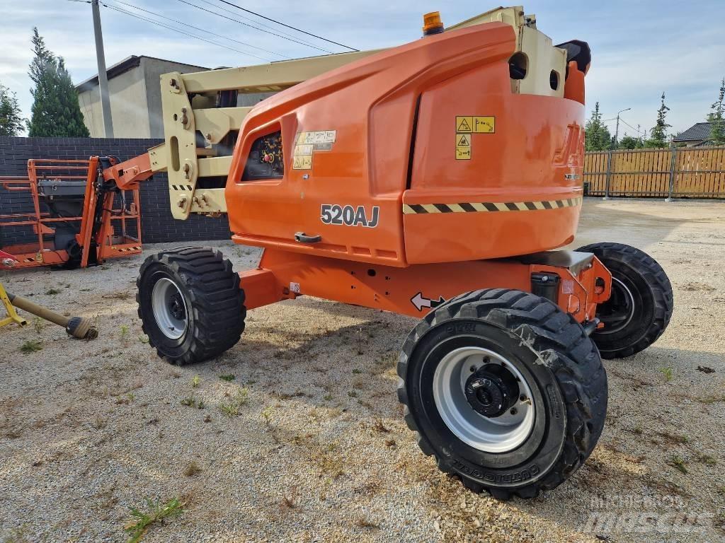 JLG 520AJ Piattaforme a braccio articolato