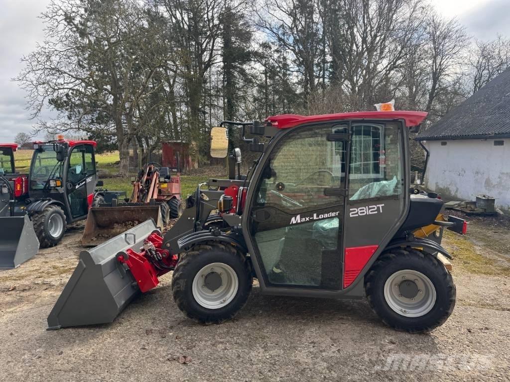  Max Loader 2812T Sollevatori telescopici
