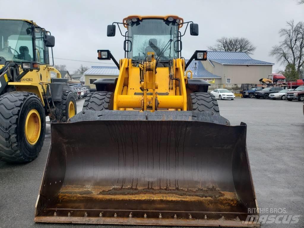 JCB 426 ZX Pale gommate