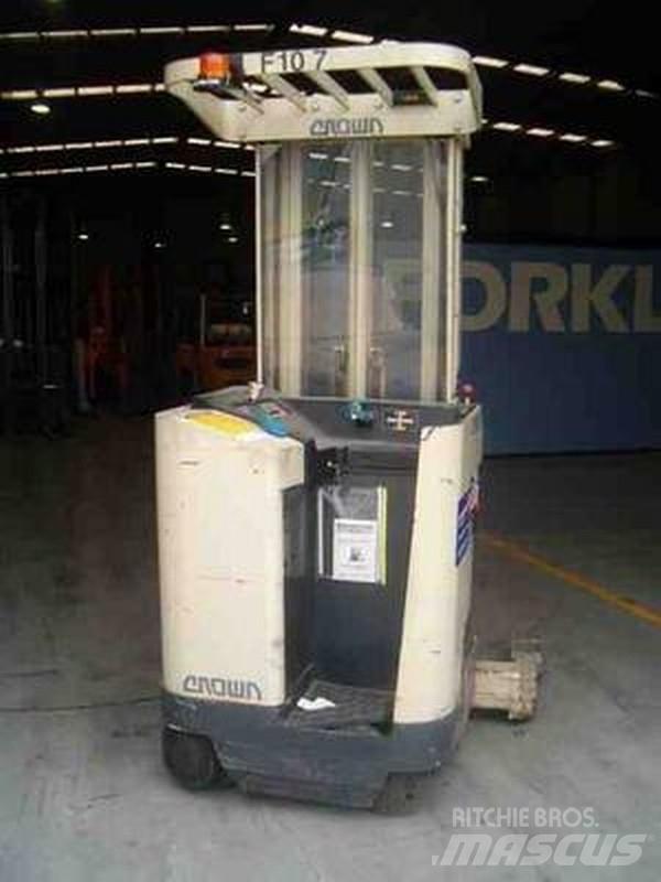 Crown 35RRTT210 Carrello retrattile