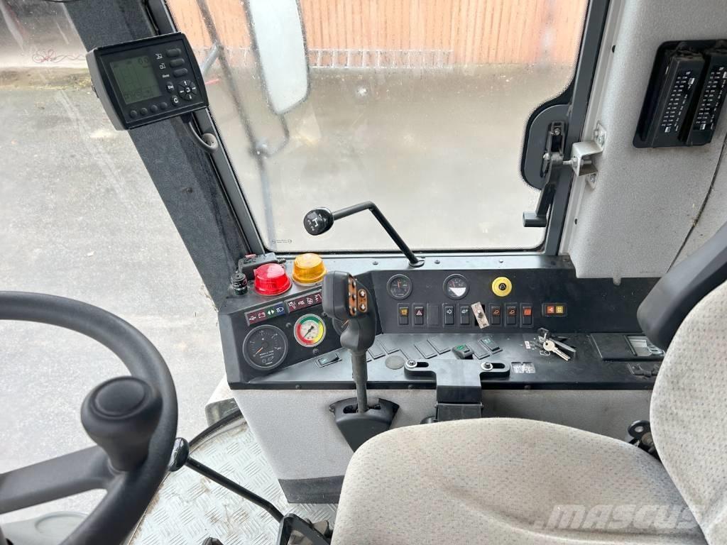 Sampo Rosenlew 2095 Mietitrebbiatrici