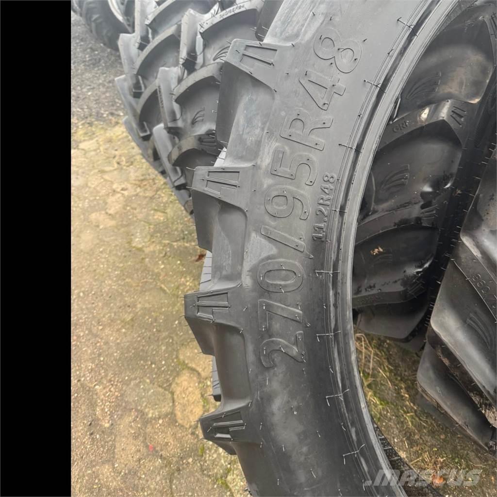  270/95R48 *GRI* Pneumatici, ruote e cerchioni