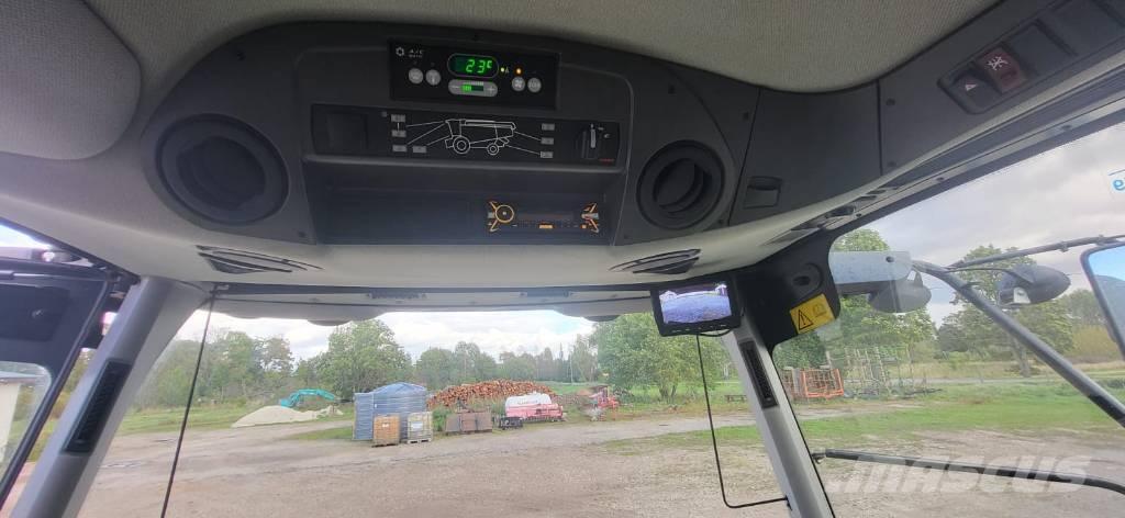 CLAAS Tucano 450 Mietitrebbiatrici