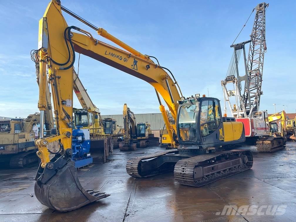JCB JS 200 Escavatori cingolati