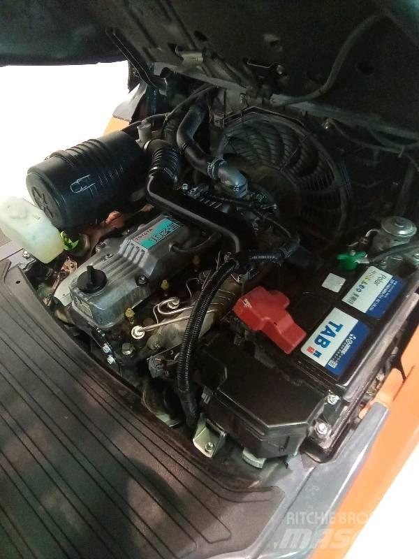 Toyota 8 FDF 25 Carrelli elevatori diesel