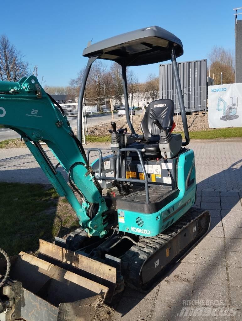 Kobelco SK 17 SR-3E Miniescavatori