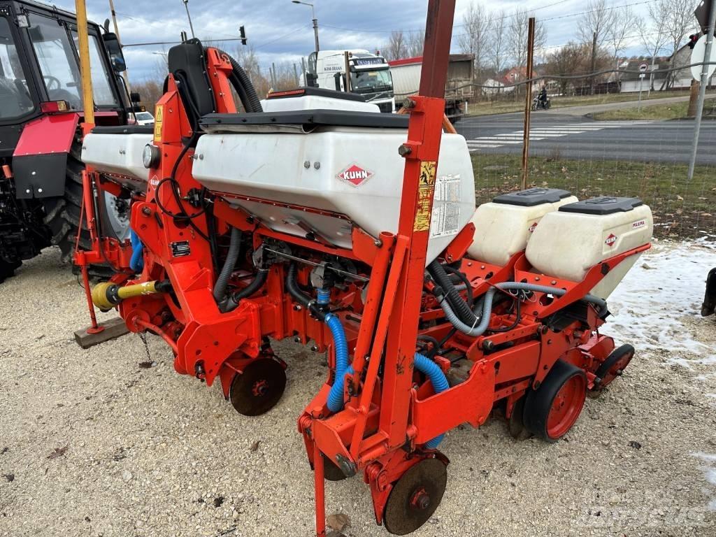 Kuhn Maxima 2 T Trapiantatrici