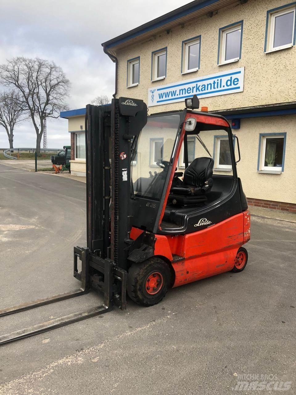 Linde E 25 Carrelli elevatori elettrici