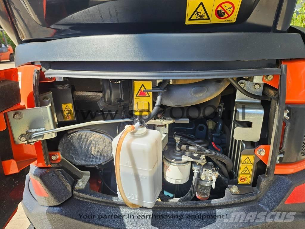 Kubota U 27-4 Miniescavatori