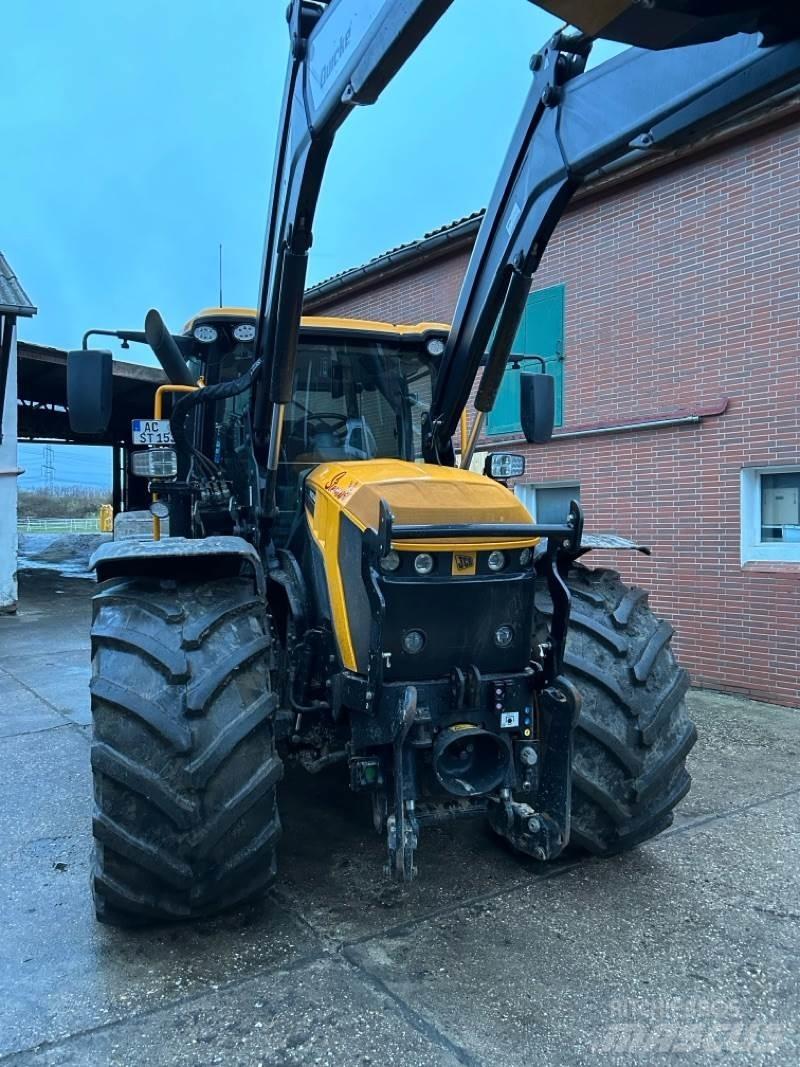JCB Fastrac 4220 Trattori