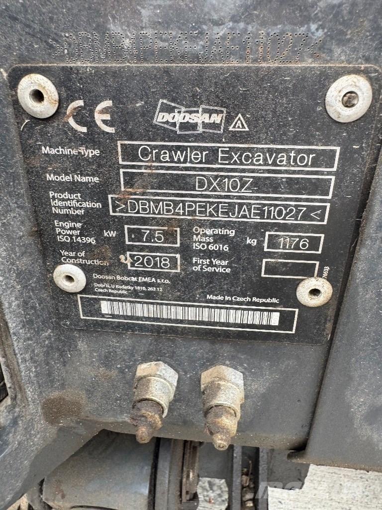 Doosan DX 10 Z Miniescavatori