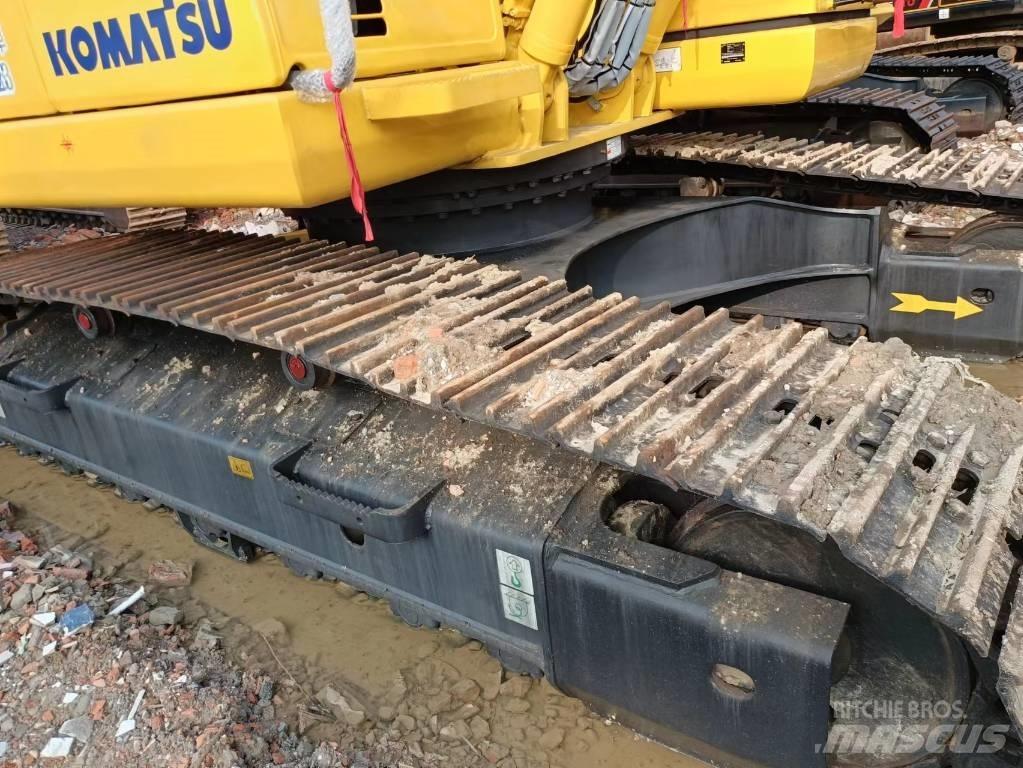 Komatsu PC 200-8 Escavatori cingolati