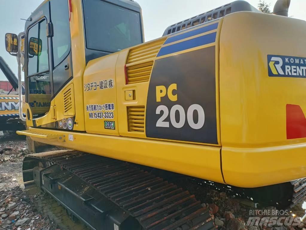Komatsu PC 200-8 Escavatori cingolati