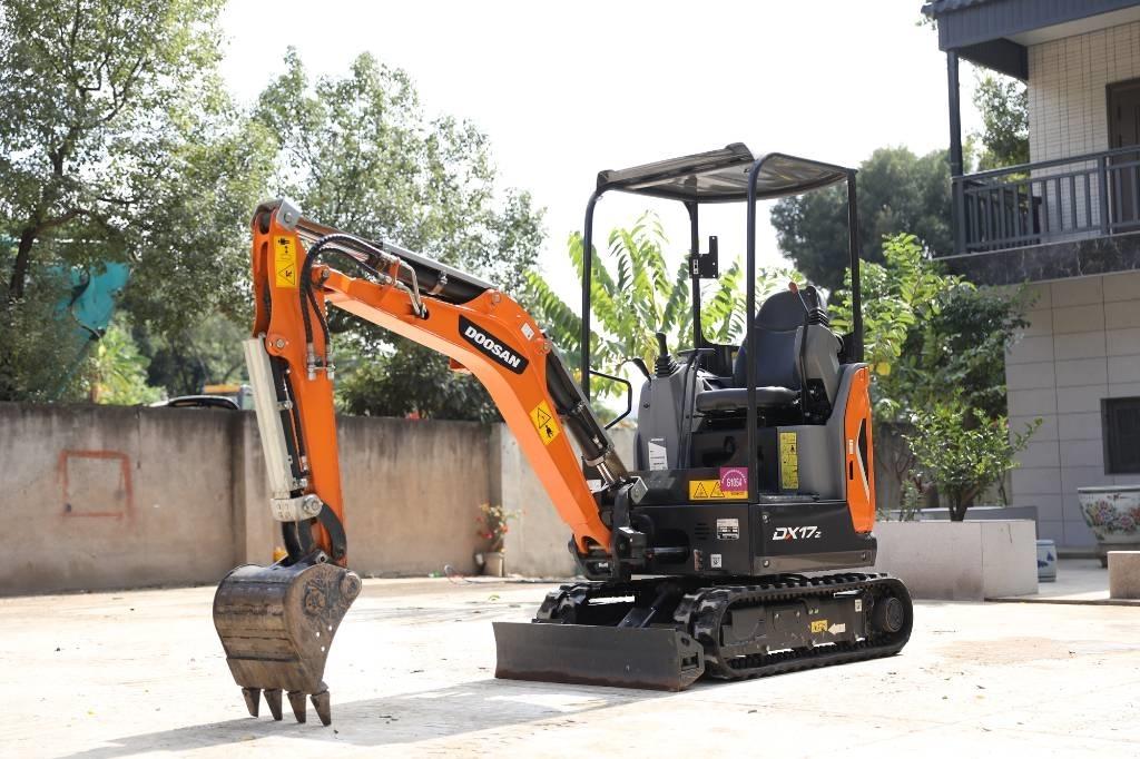 Doosan DX 17 Escavatori cingolati