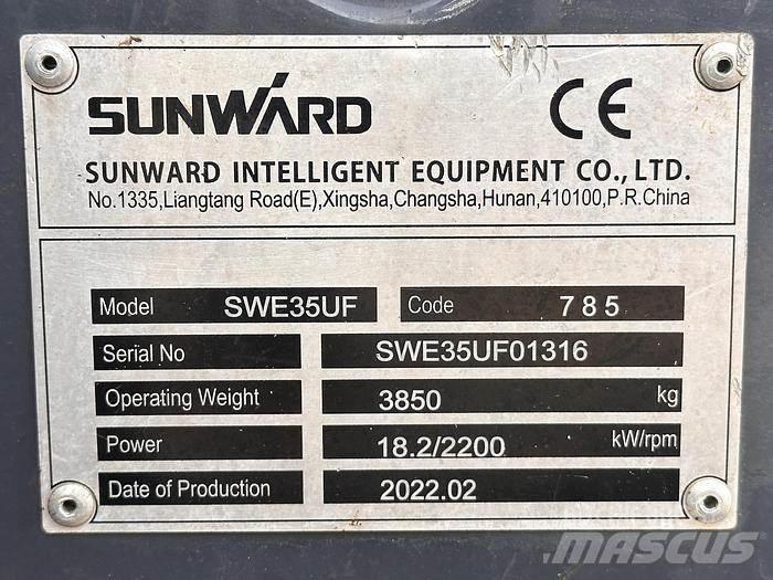 Sunward SWE35UF Miniescavatori