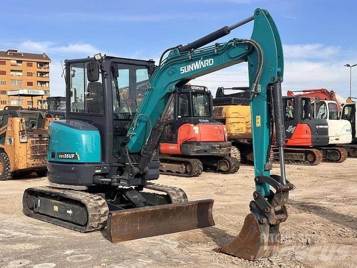 Sunward SWE35UF Miniescavatori