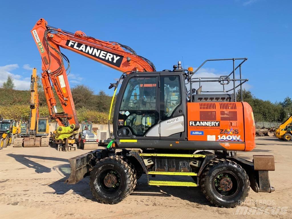 Hitachi ZX 140 W Escavatori gommati