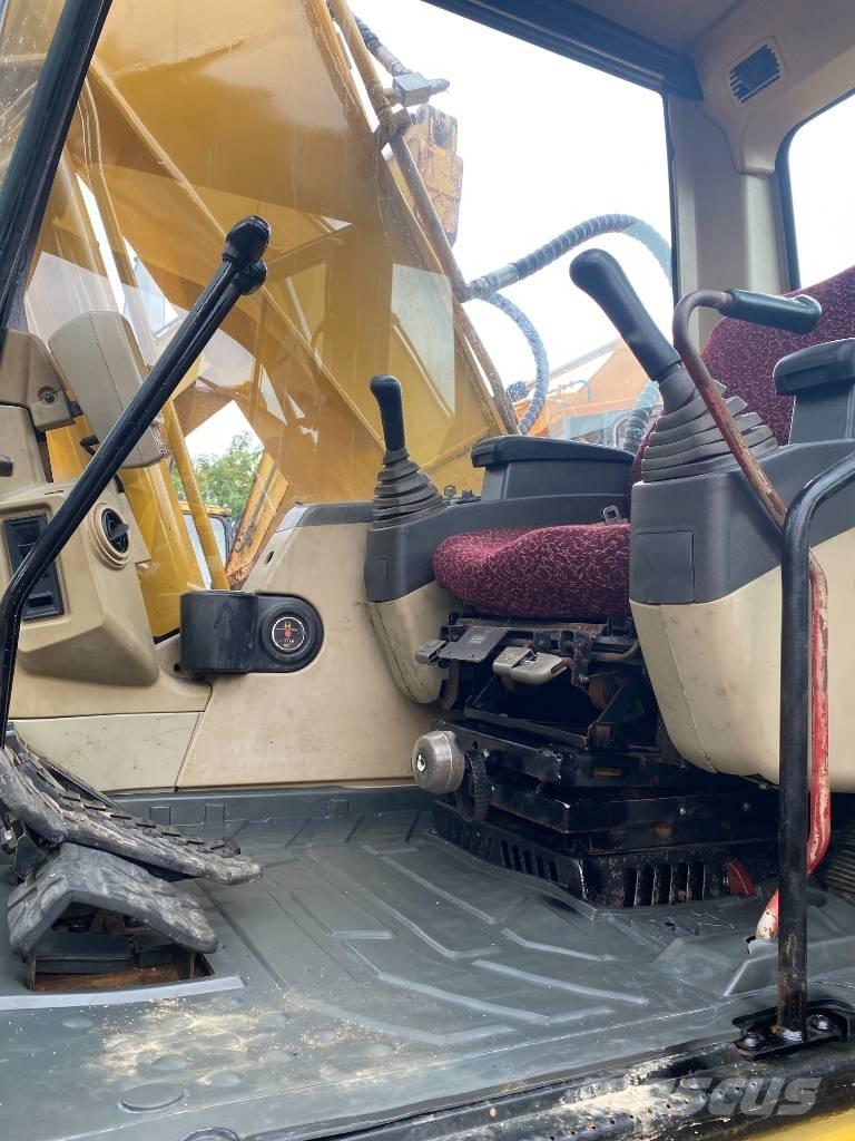 CAT 320 C L Escavatori cingolati