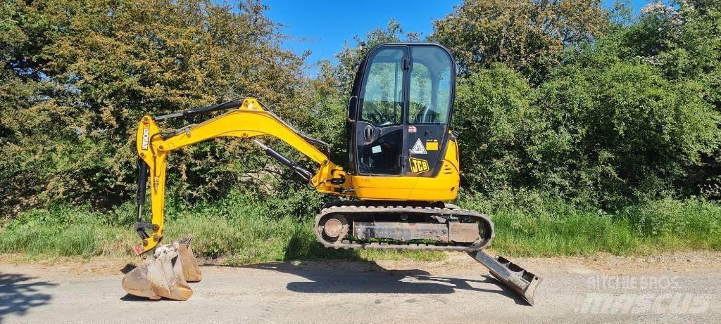JCB 8025 Mini Digger Miniescavatori