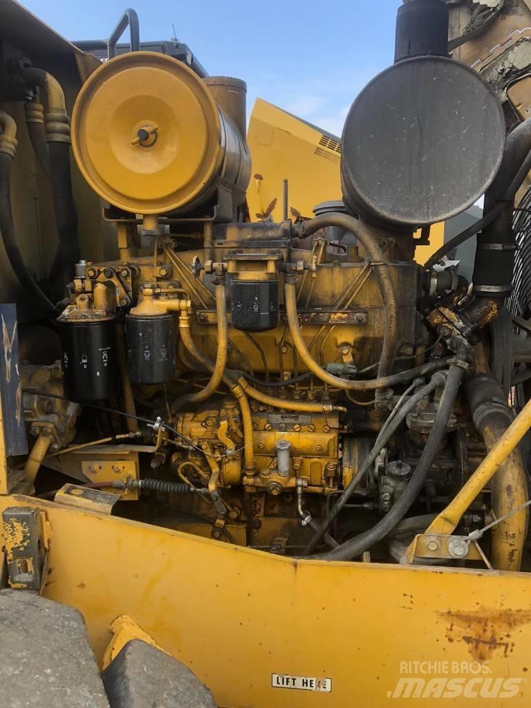 Komatsu WA 420-1H Pale gommate