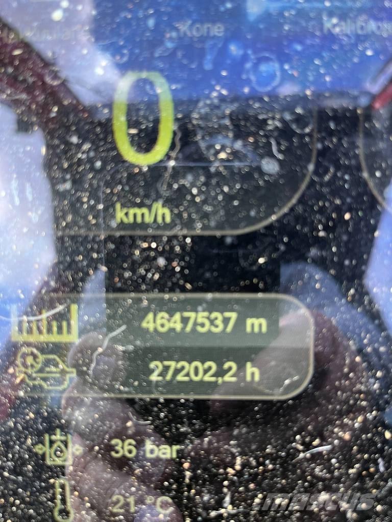 Komatsu 931 Abbattitrici, Disboscatrici