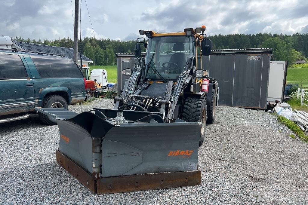 LM Trac 586 Porta attrezzi