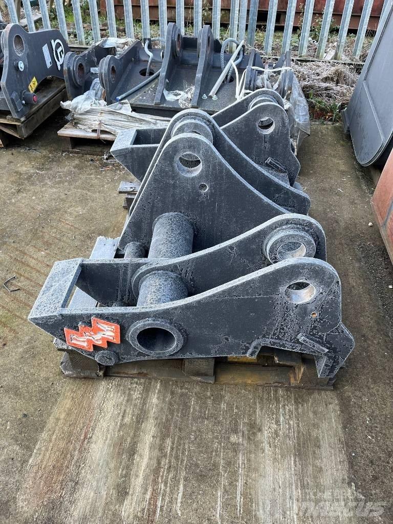 Doosan DL300-5 QH Pale gommate
