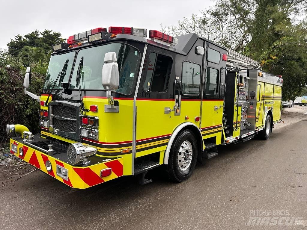 E-one TYPHOON Camion Pompieri