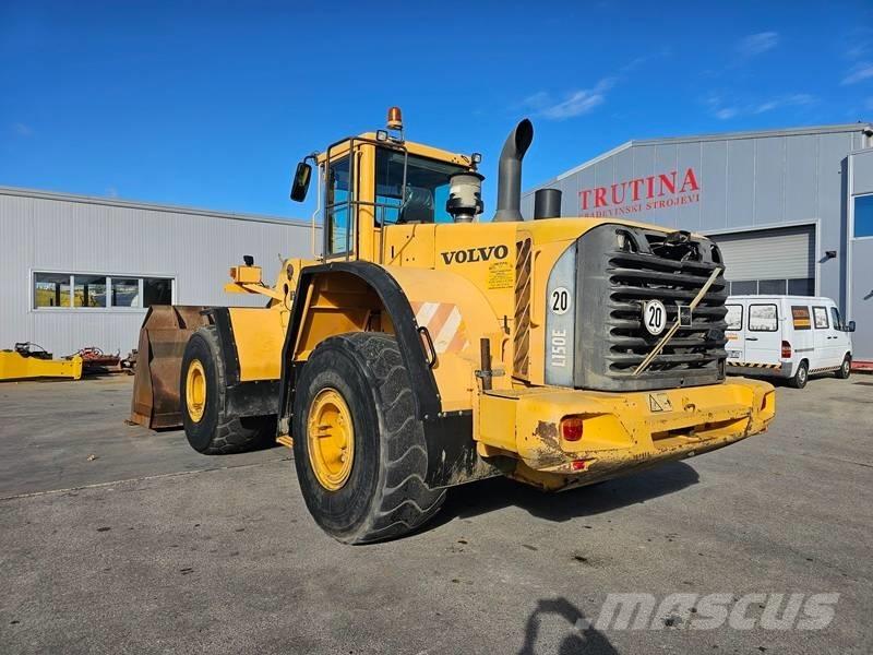 Volvo L 150 E Pale gommate