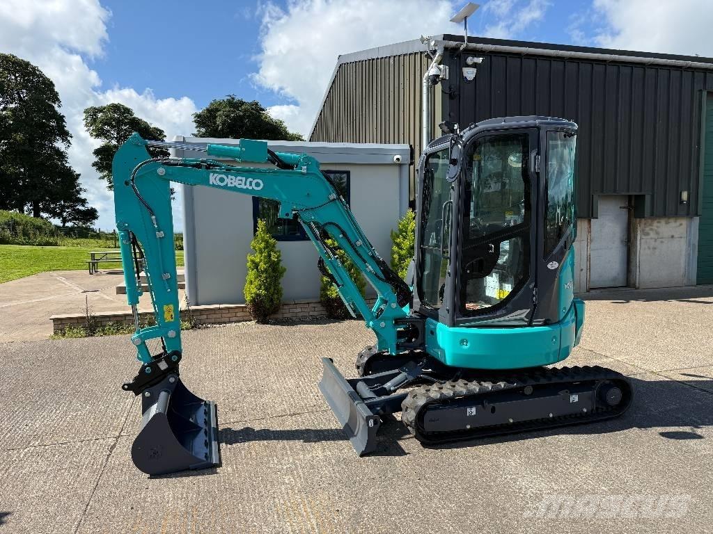 Kobelco SK26-7 Miniescavatori