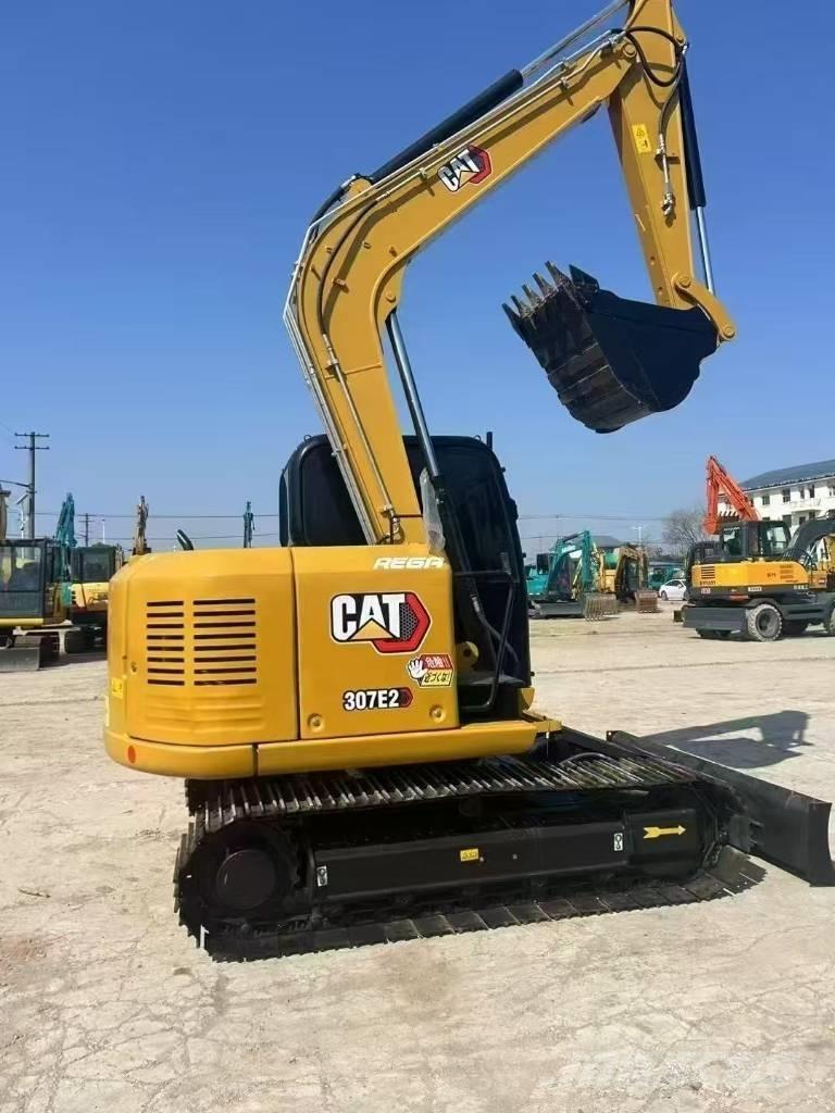 CAT 307E2 Escavatori cingolati