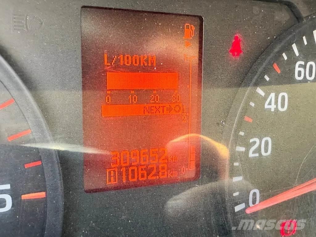 Nissan NT 35.14 Furgoni altro