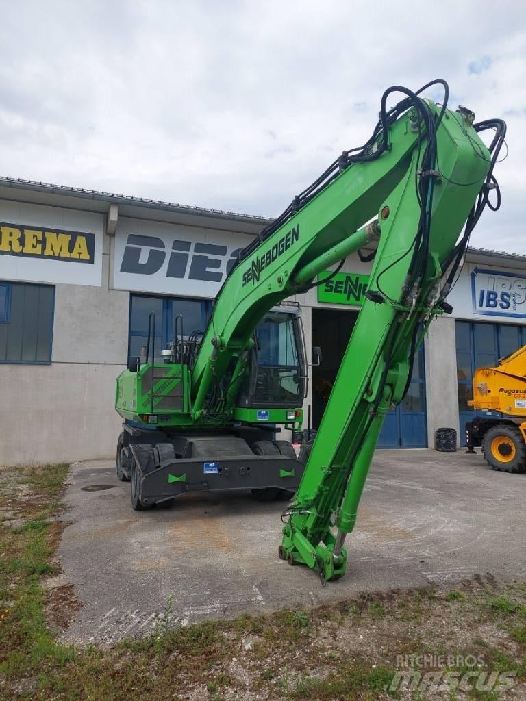 Sennebogen 821 M Movimentazione rifiuti