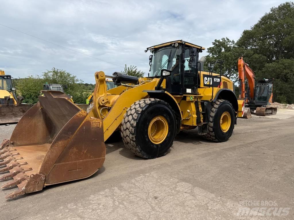 CAT 972 M Pale gommate