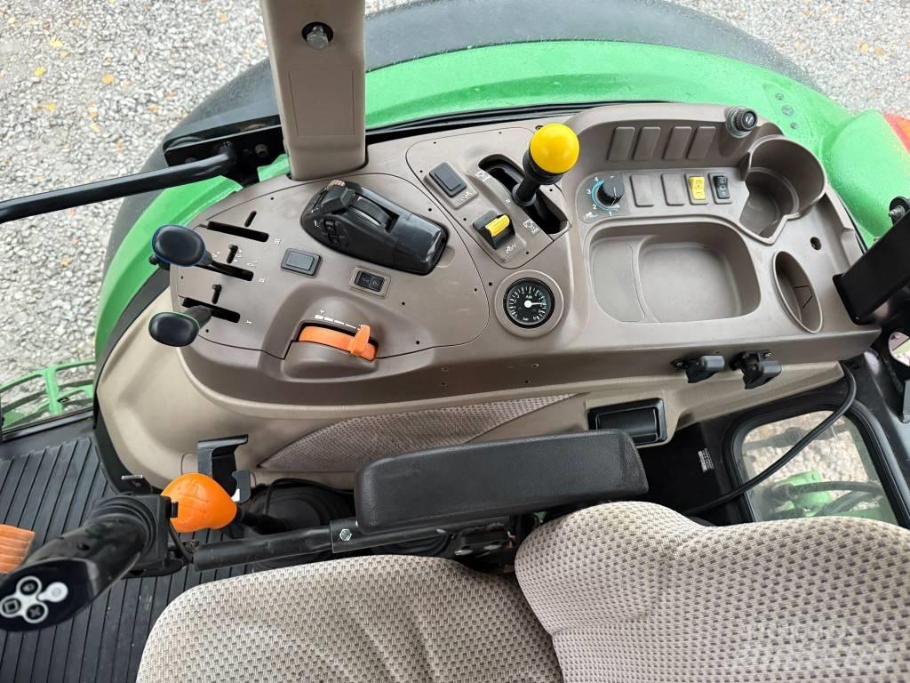 John Deere 5085 Trattori