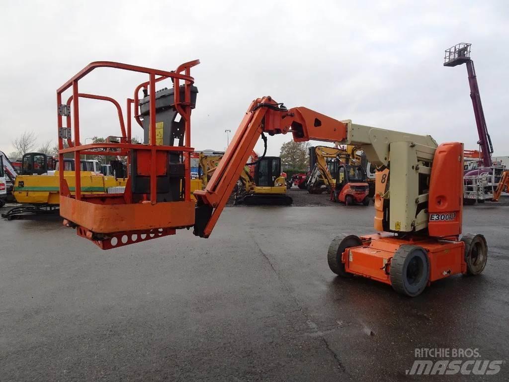 JLG E300AJP Piattaforme a braccio articolato