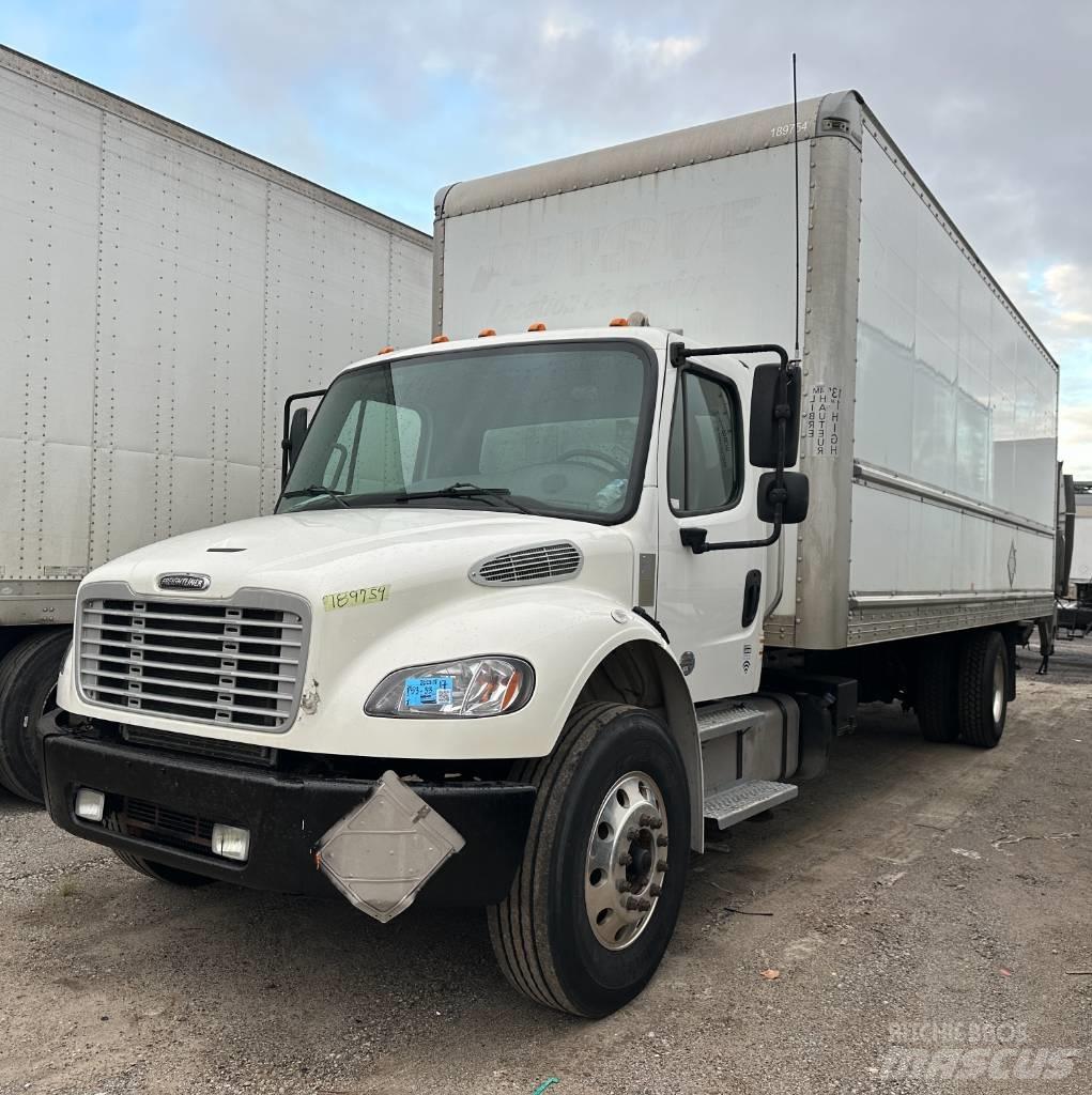 Freightliner M2 106 Camion cassonati