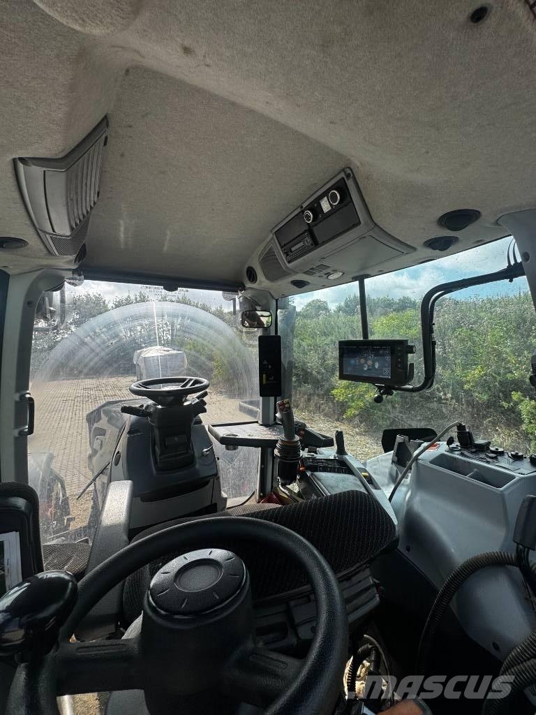 Valtra T 235 Direct Trattori