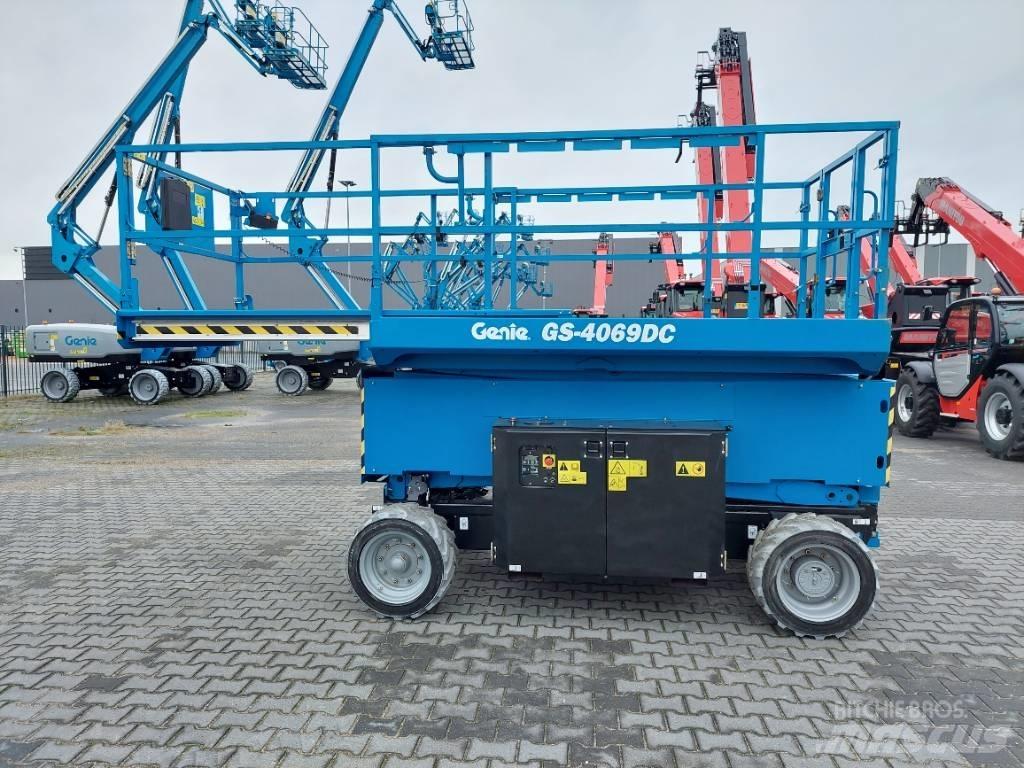 Genie GS 4069 DC Piattaforme a pantografo