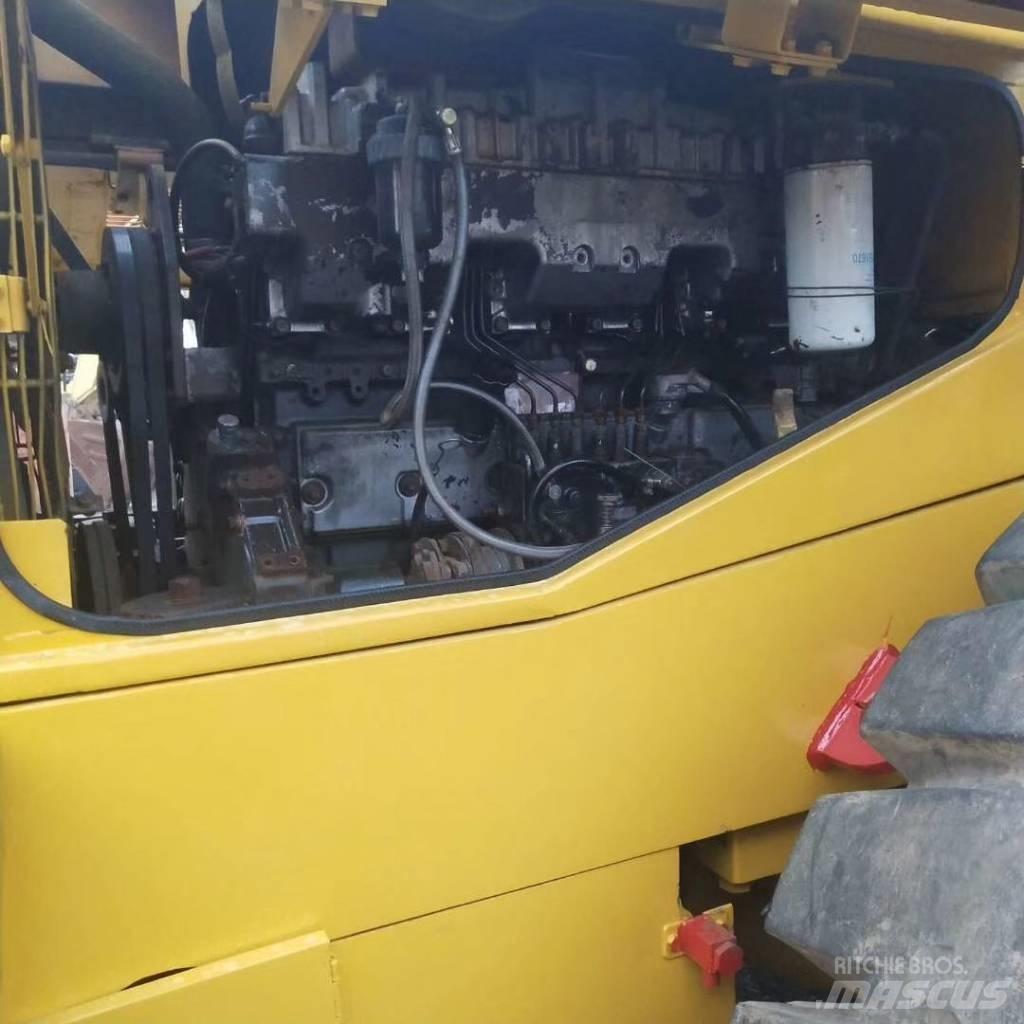 Komatsu wa470-3 Pale gommate