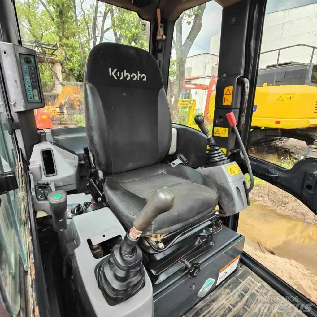 Kubota KX165 Escavatori cingolati