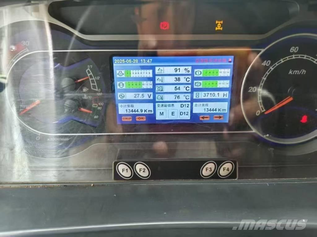 Sany SAC2600C8 Gru per tutti i terreni