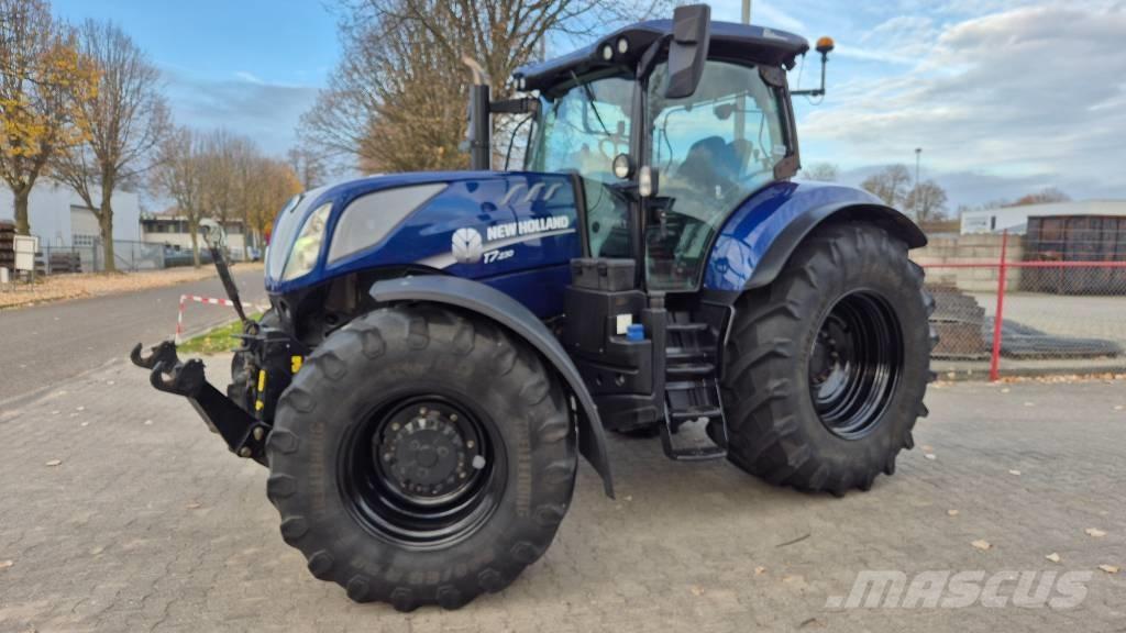 New Holland T 7.230 Trattori