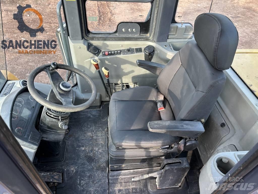XCMG LW500F Pale gommate